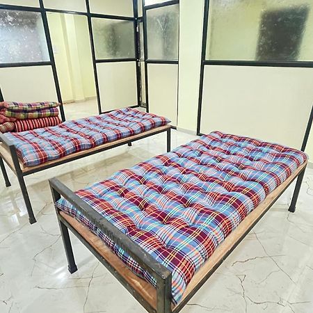 Shree Swami Samarth Pg Rooms For Boys Solāpur Exterior foto