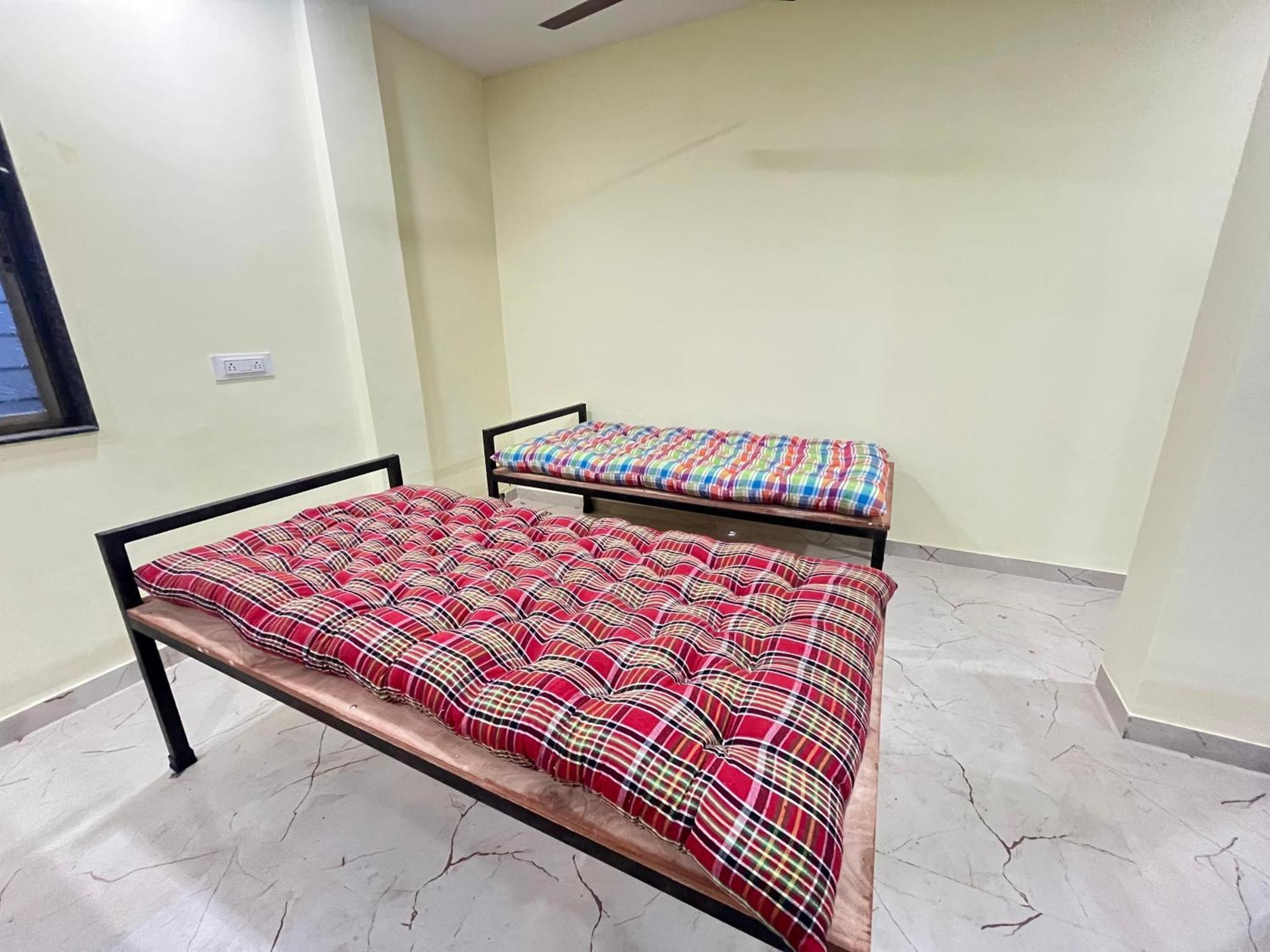 Shree Swami Samarth Pg Rooms For Boys Solāpur Exterior foto