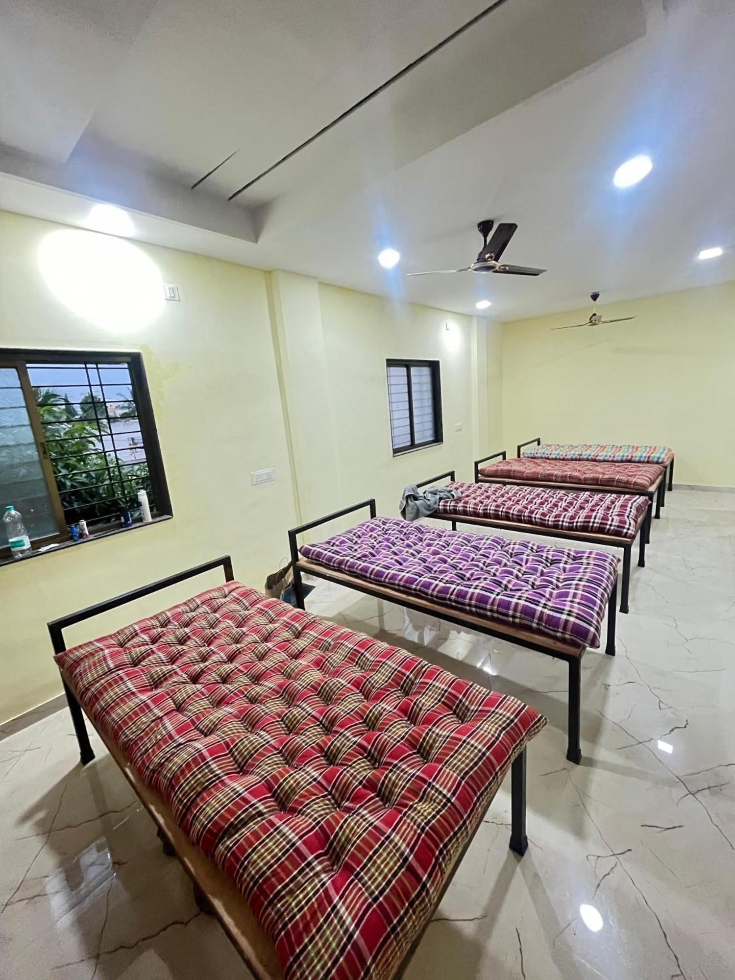 Shree Swami Samarth Pg Rooms For Boys Solāpur Exterior foto